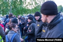 Riot police face off against protesters in Yekaterinburg.