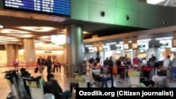 Istanbul aeroportidagi o‘zbekistonliklar, 22 mart, 2020 yil.