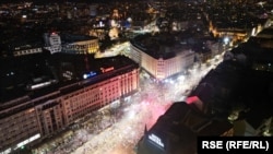 Crowds mass in Belgrade on the evening of March 14.